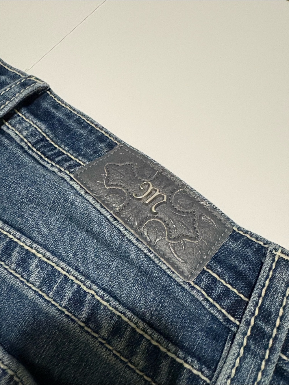 NWT Miss Me Mid Rise Boot Cut Wing Pocket Jeans Size 29 - Picture 6 of 7